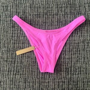 SKIMS Signature Swim Cheeky Tanga Bottom, Size M -Never Worn